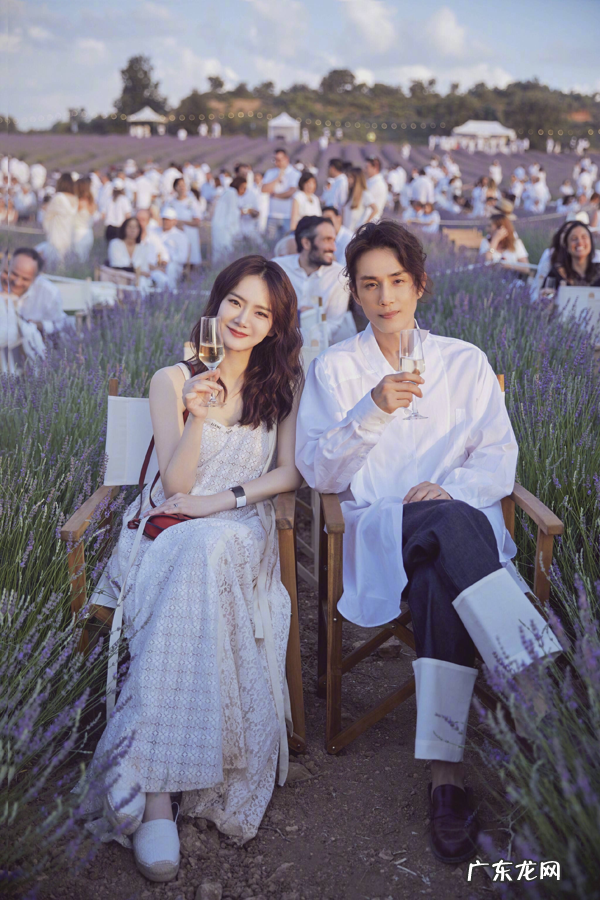 舔屏时间丨斤的戚薇你敢相信吗 戚薇个人资料及图片