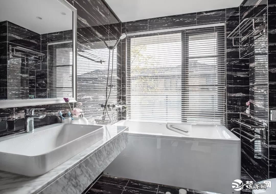 大门对卫生间好吗珠海装修教您大门对卫生间怎么解决 家里一进大门直对厕所风水好吗