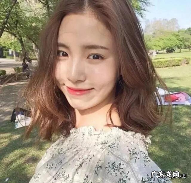 短发女生想烫发，怎样烫才能避开老气？