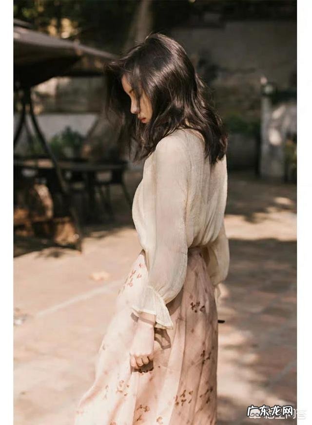 夏天有什么好看的上衣？