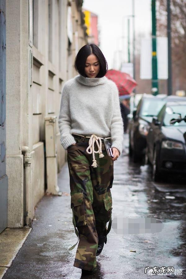 冬季穿迷彩裤应该配什么上衣和外套?