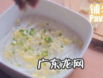 如何煮大闸蟹 试试蒜蓉粉丝蒸经典美味宴客菜