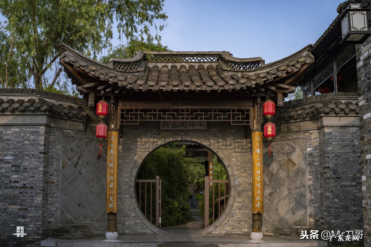 俗语“一家若做两门出 家里有两个大门风水怎么样