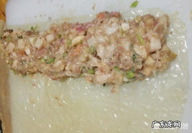 过年有没有什么特色菜推荐吗?