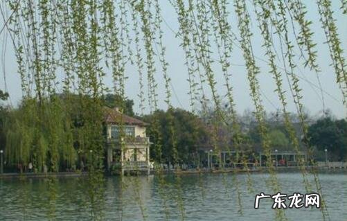 风水大侦探1 家里大门风水门帘挂全帘还是半