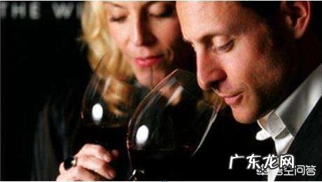 世界著名品酒师是如何判断一款红酒的品质?