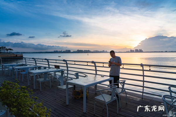 巴金三部曲是哪三部曲 巴金三部曲