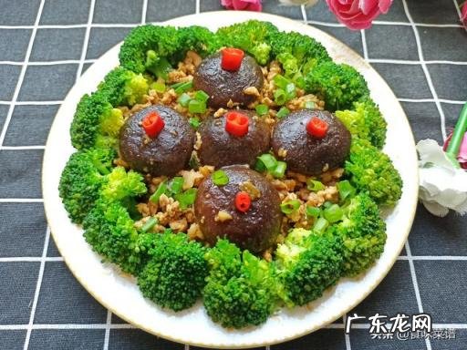 西兰花的家常做法简单好吃,西兰花香菇家常做法