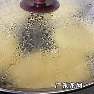 玉米饼的家常做法蒸的，蒸鲜玉米饼家常做法