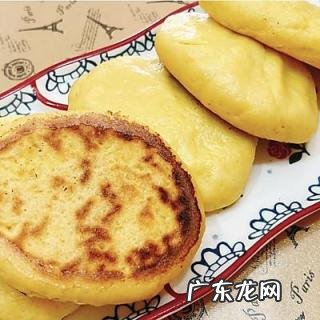 玉米饼的家常做法蒸的，蒸鲜玉米饼家常做法