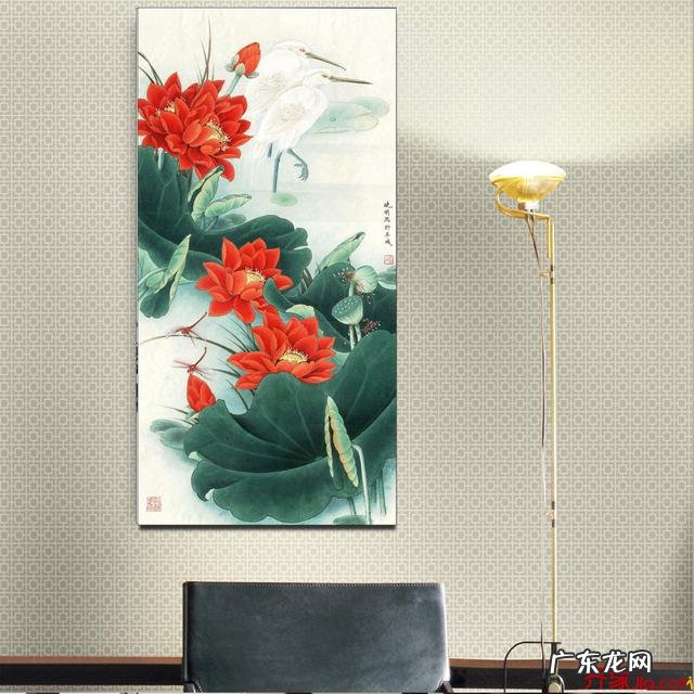 客厅挂什么画运势好 家里客厅挂什么画好风水学