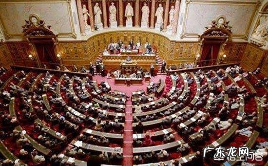 英国600万人请愿停止脱欧进程，而英政府回应一定确保脱欧。为何政府敢违背百姓意志？