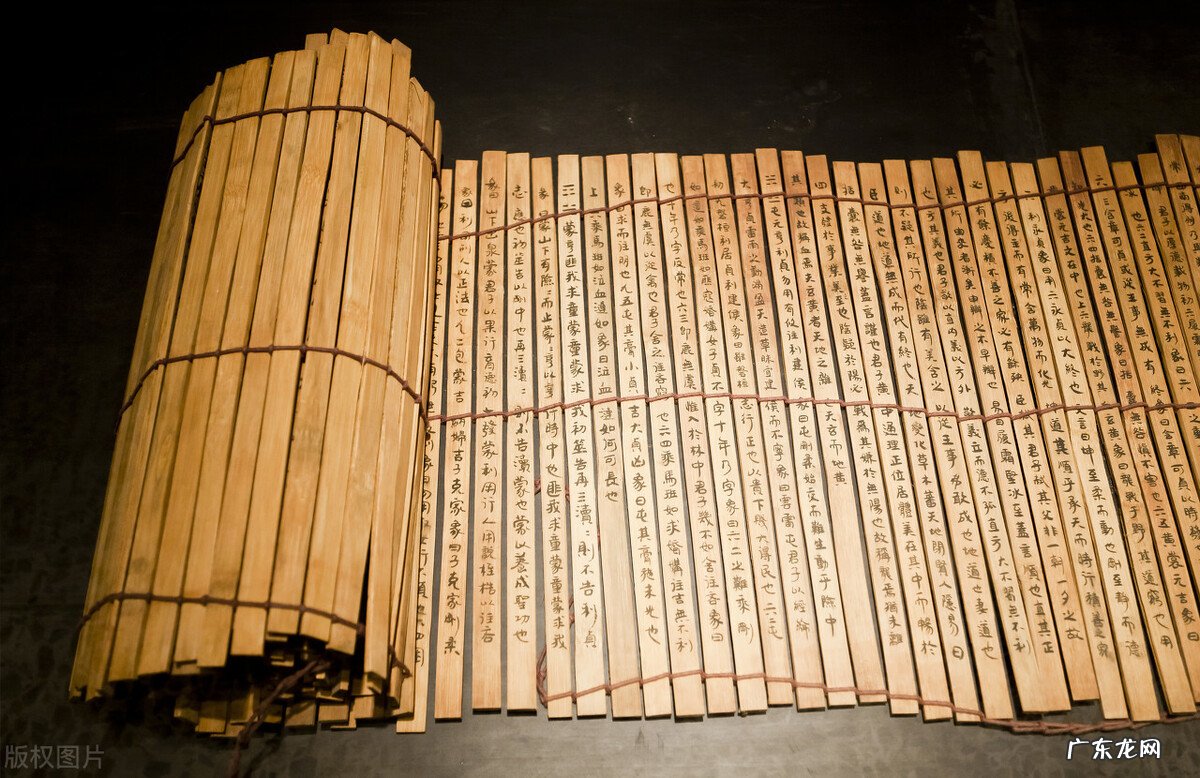 那人却在灯火阑珊处 阑珊是什么意思