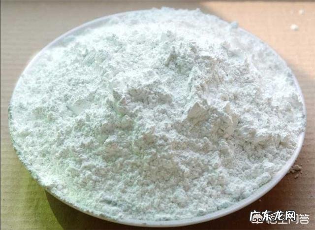 种花生撒石灰粉什么时候撒比较好?