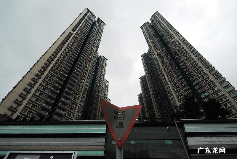 东户电视墙在哪边合适 东户电视墙最佳风水图