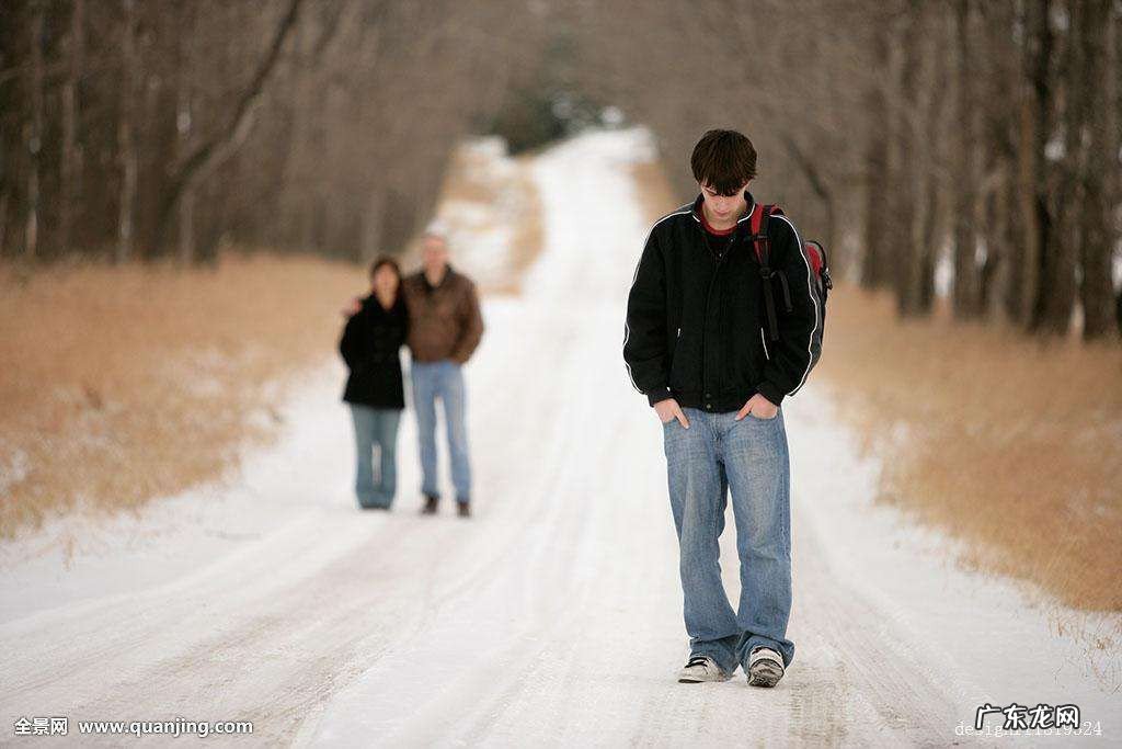 和爸妈离别的心情短语