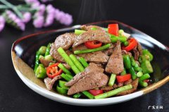 菠菜和猪肝哪个补铁