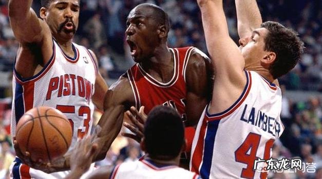 在NBA历史上,能称得上得分王,盖帽王,助攻王,抢断王,篮板王的运动员分别是谁?为什么?