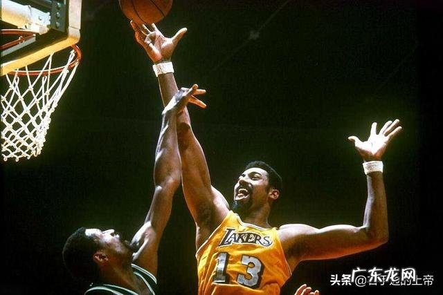 在NBA历史上,能称得上得分王,盖帽王,助攻王,抢断王,篮板王的运动员分别是谁?为什么?