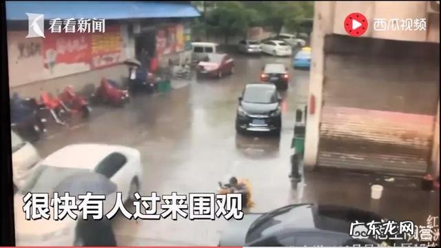 外卖小哥雨中送餐，车被偷了大哭，哭的是生活还是什么？