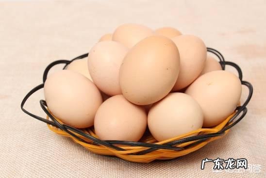 母鸡是如何“受孕”的？为何母鸡在没有受精的情况下也能产蛋？