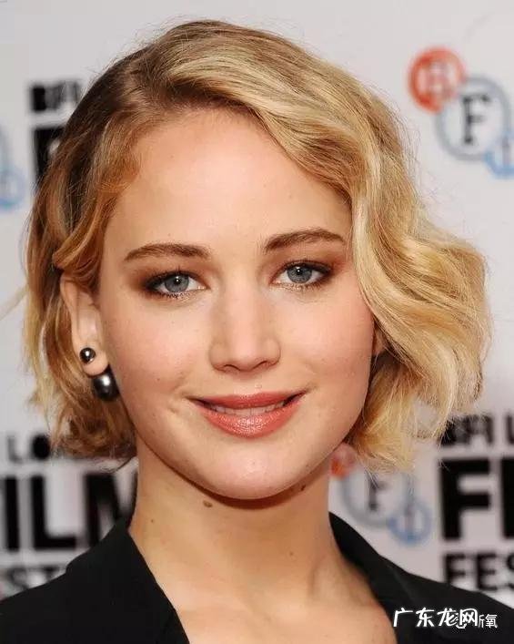 网友吐槽范冰冰《时代周刊》封面照不美，你怎么看？