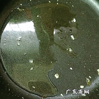 清蒸大龙虾 蒜蓉淸蒸大龙虾怎么做