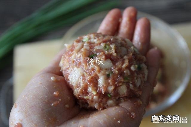 扬州狮子头要如何制作?