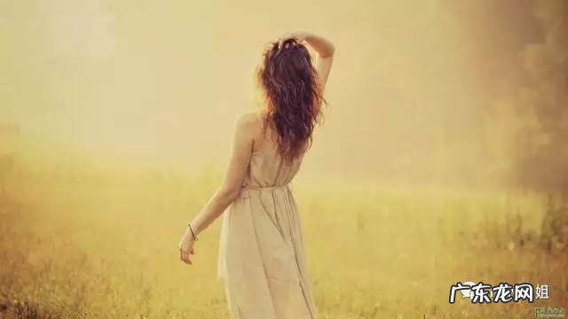 风采依旧的上一句是什么 风采依旧意思是什么