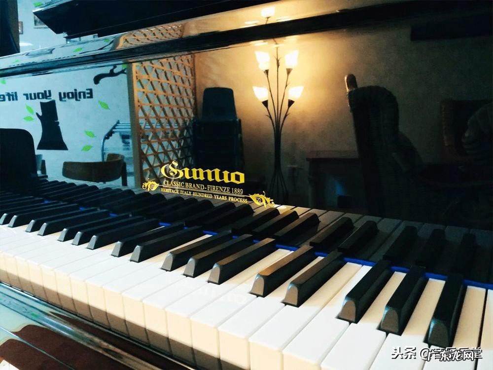 你家的钢琴放对位置了吗 家里卧室钢琴摆放风水禁忌