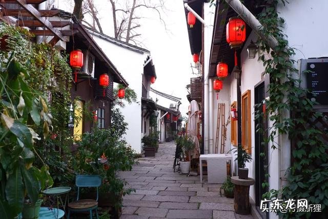 作为一个杭州人，如何评价杭州这座城市？