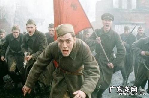 万岁冲锋和乌拉冲锋哪个更厉害?