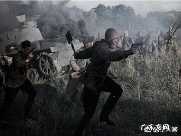 万岁冲锋和乌拉冲锋哪个更厉害?