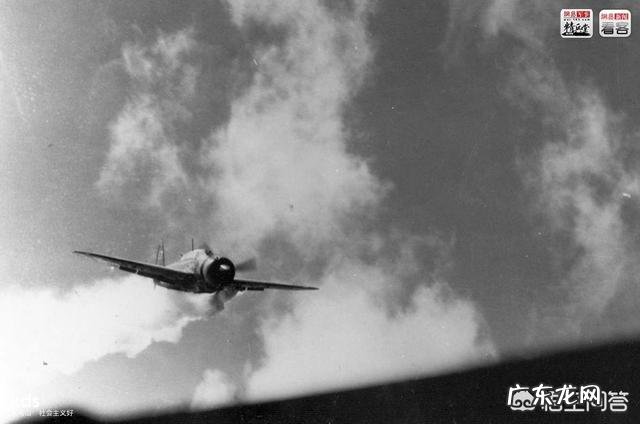 万岁冲锋和乌拉冲锋哪个更厉害？