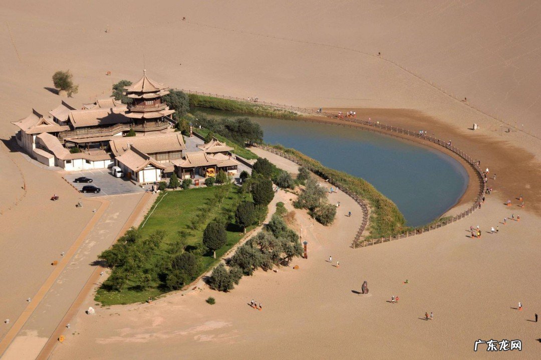 月牙泉在哪里个城市