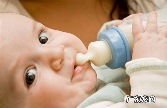 新生儿奶瓶怎么清洗消毒？