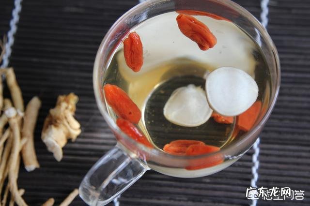 人参泡茶喝有什么好处?