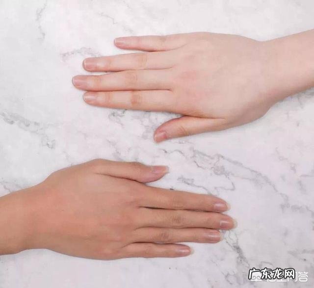 有哪些简约漂亮的美甲推荐?