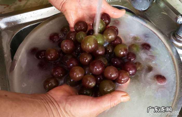 自制红葡萄酒怎么做 怎样自制葡萄酒?