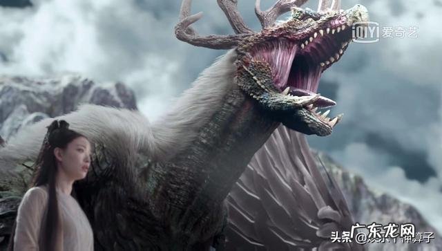 人民网发文批评《宸汐缘》“造型无新意、选角不合适、故事大杂烩”，对此你怎么看？