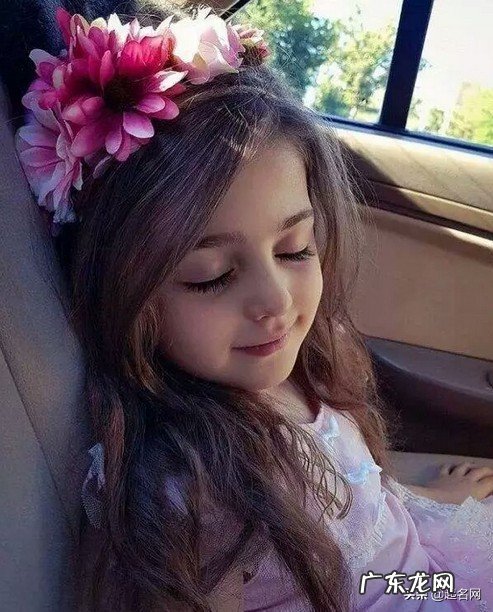 纯真无暇 纯洁无暇的意思