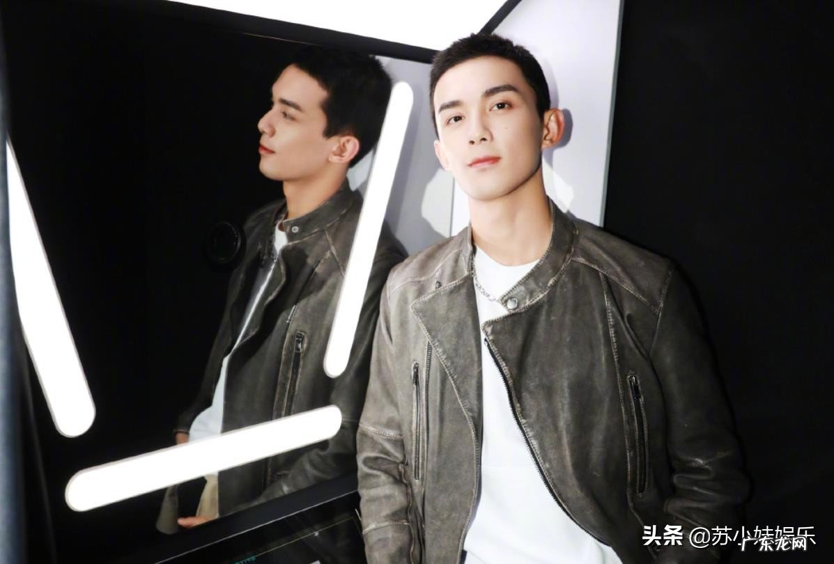 出名要趁早,那一年,15岁的吴磊就遇到了优秀作品 吴磊个人资料简介个人信息