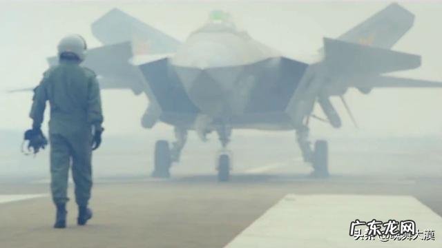 2020年11月珠海航展,歼20会带矢量发动机做飞行表演吗?