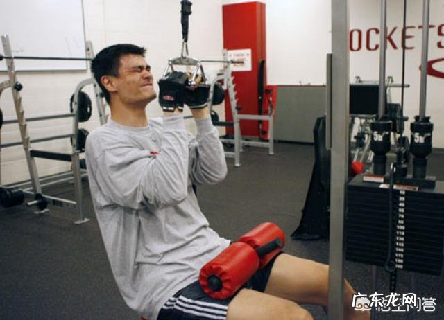 早上运动和跑步是否需要先吃早餐?晚上散步多长时间最适合?