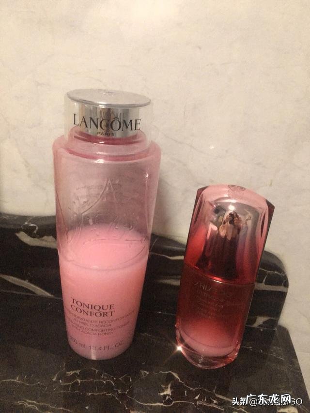 什么补水护肤品好用,价钱合适的?