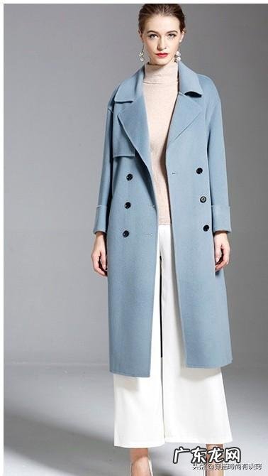 在穿搭上,杏色和什么颜色搭配好看?