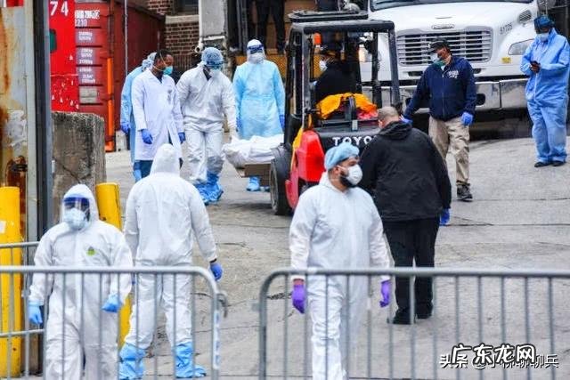 美国确诊新冠人数攀升100万,医护人员崩溃选择自杀,失业人数激增2600万,如何评价?