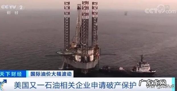 美国确诊新冠人数攀升100万，医护人员崩溃选择自杀，失业人数激增2600万，如何评价？