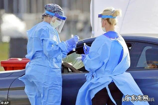 美国确诊新冠人数攀升100万,医护人员崩溃选择自杀,失业人数激增2600万,如何评价?