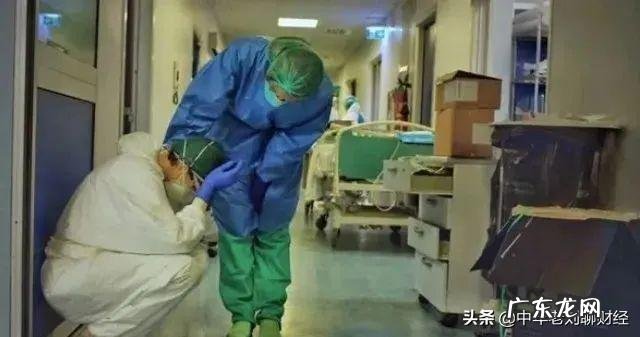 美国确诊新冠人数攀升100万，医护人员崩溃选择自杀，失业人数激增2600万，如何评价？